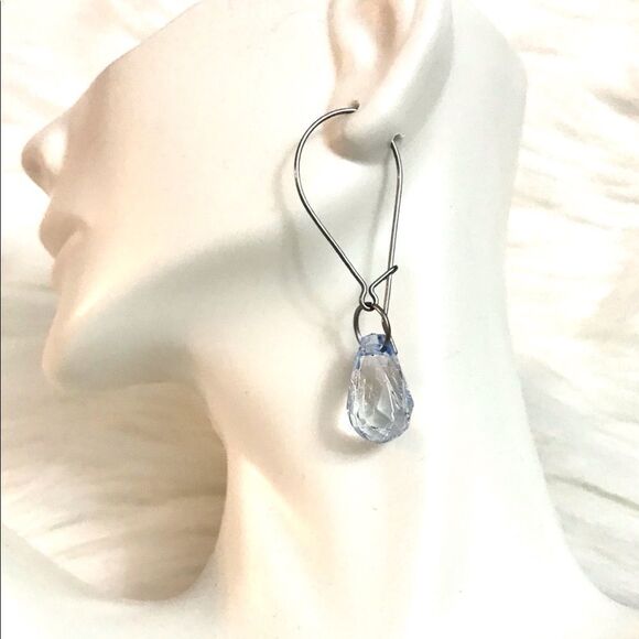Ice blue drop earrings - Picture 1 of 2